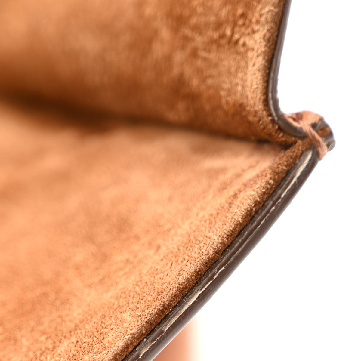 Natural Calfskin Medium Phantom Luggage Tan