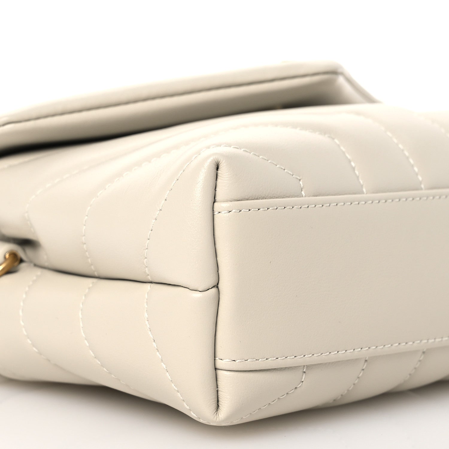 Saint Laurent Calfskin Y Quilted Monogram Toy Loulou Crossbody Bag Blanc Vintage 10 of 13