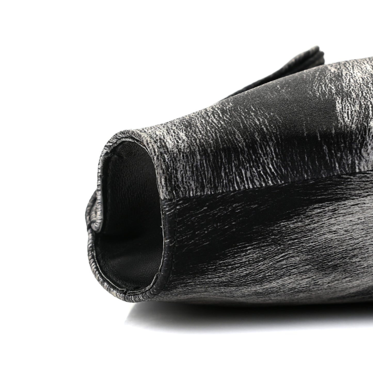 Silk Fur Print De Manta Clutch Black Grey