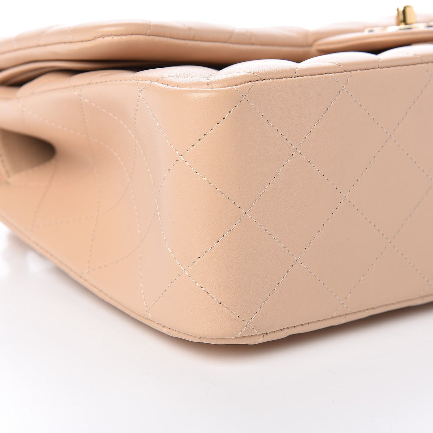 Lambskin Quilted Jumbo Double Flap Beige Clair