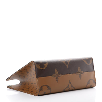 Louis Vuitton Reverse Monogram Giant Onthego MM 3 of 10