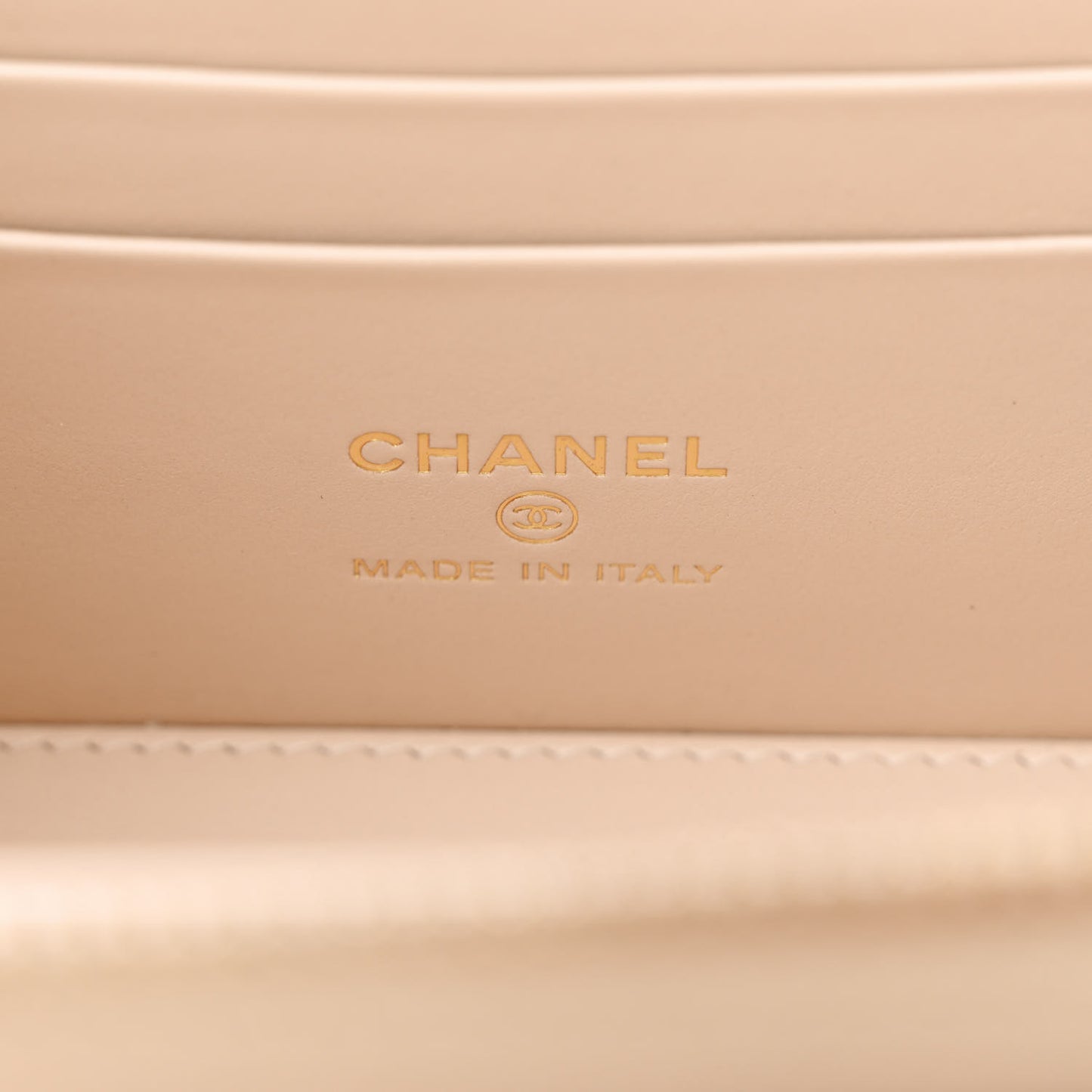 Caviar Quilted Top Handle Pocket Vanity Case Beige