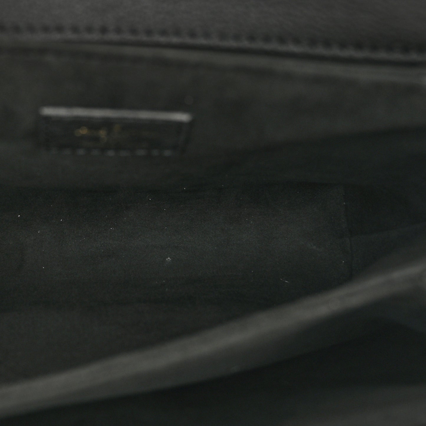 Grained Calfskin Lockme Oxford Black