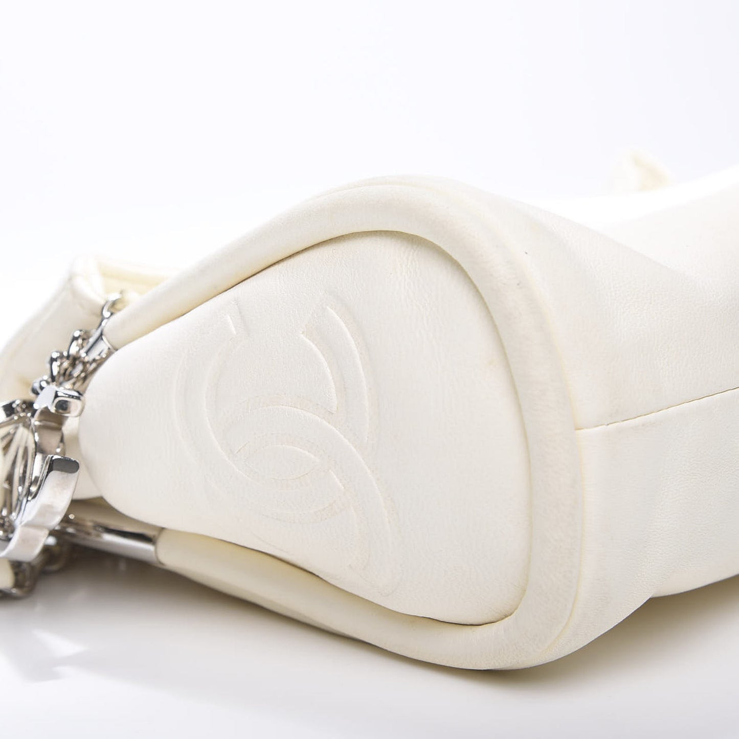 Lambskin Small Ultimate Soft Tote Ivory