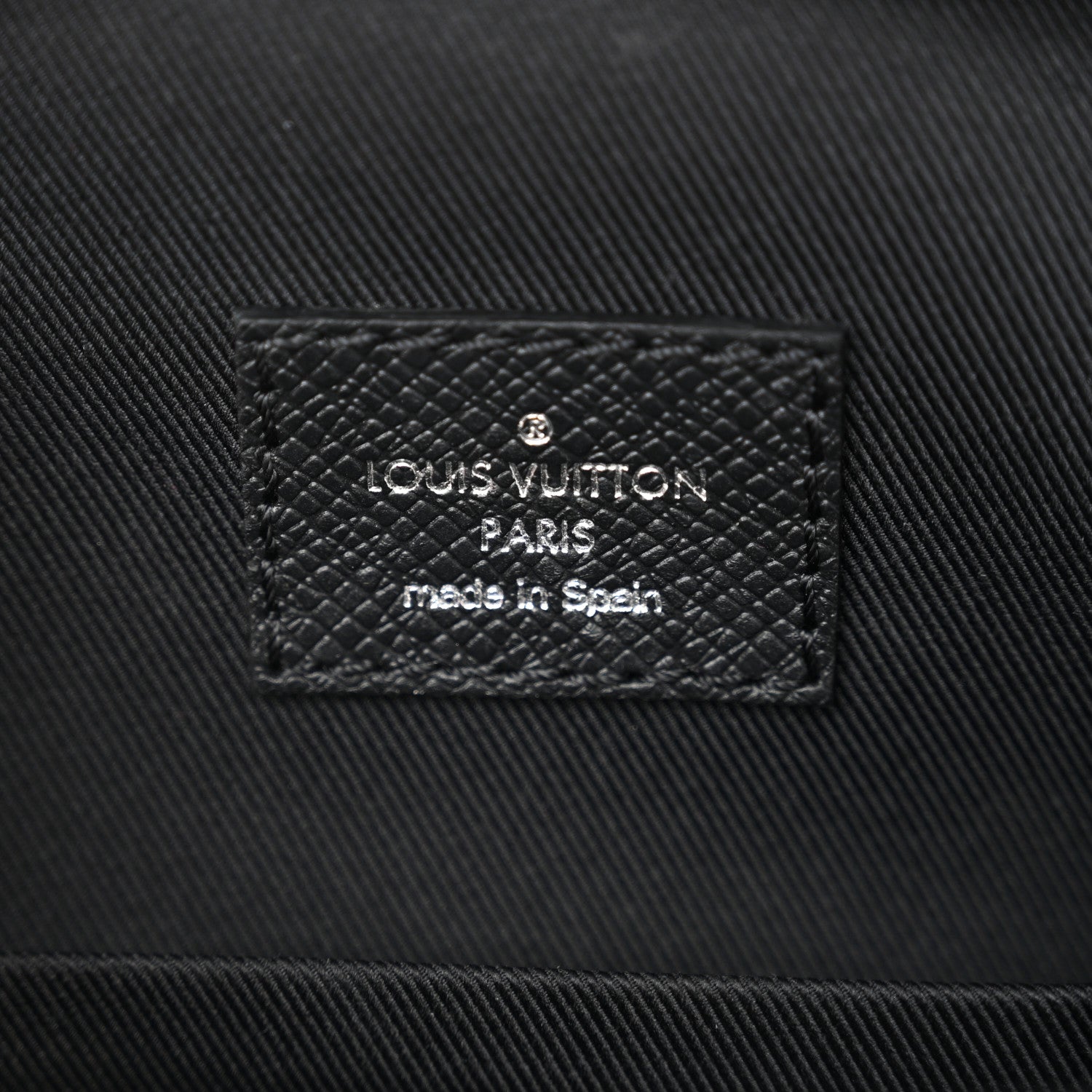 Louis Vuitton Taigarama Outdoor Slingbag Black 6 of 9