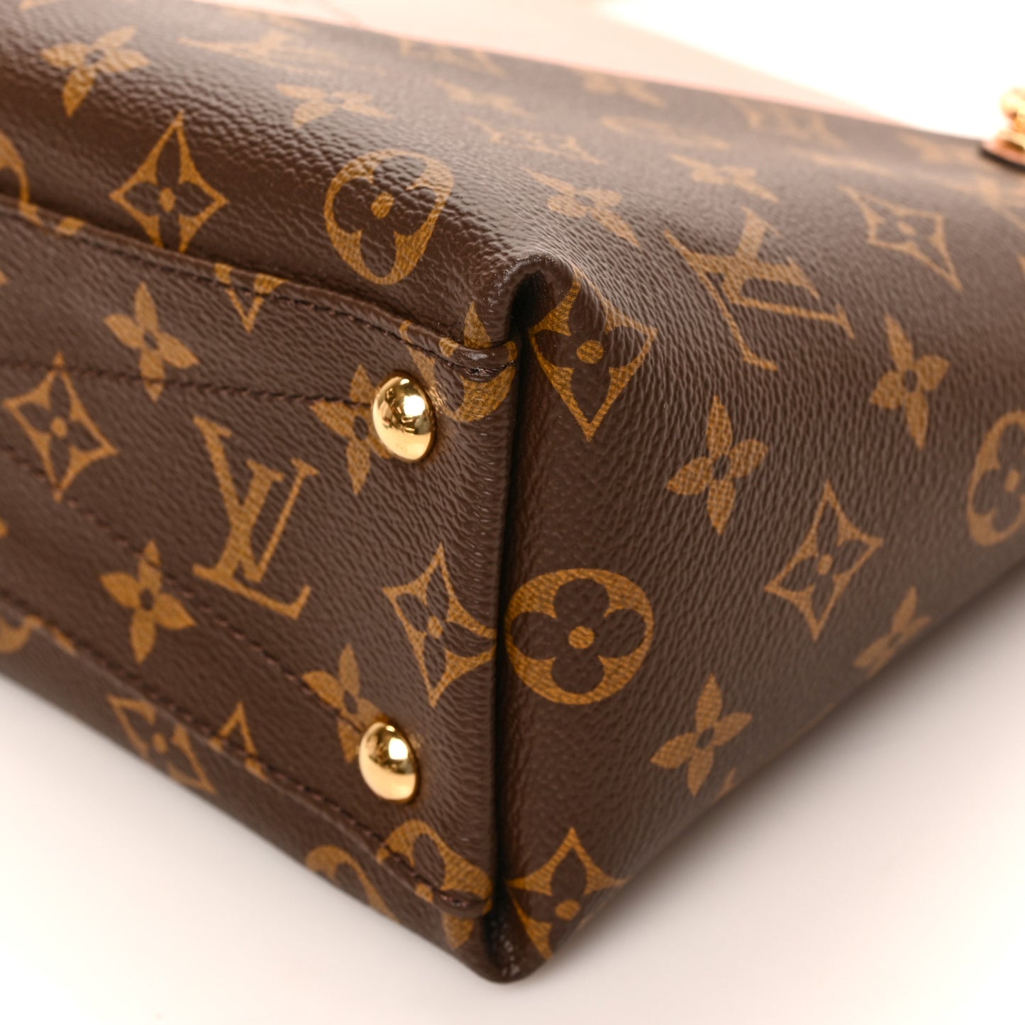 Monogram V Tote BB Rose Poudre