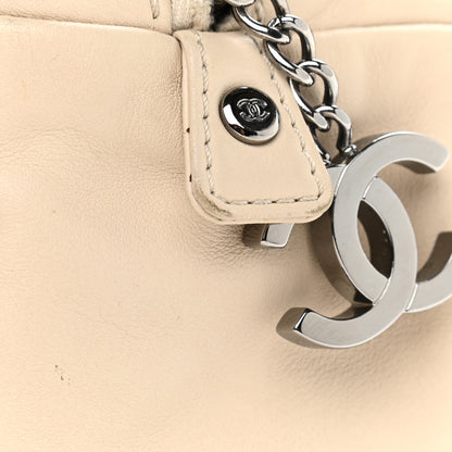 Chanel Smooth Calfskin Medium Luxe Ligne Bowler Light Beige 13 of 13