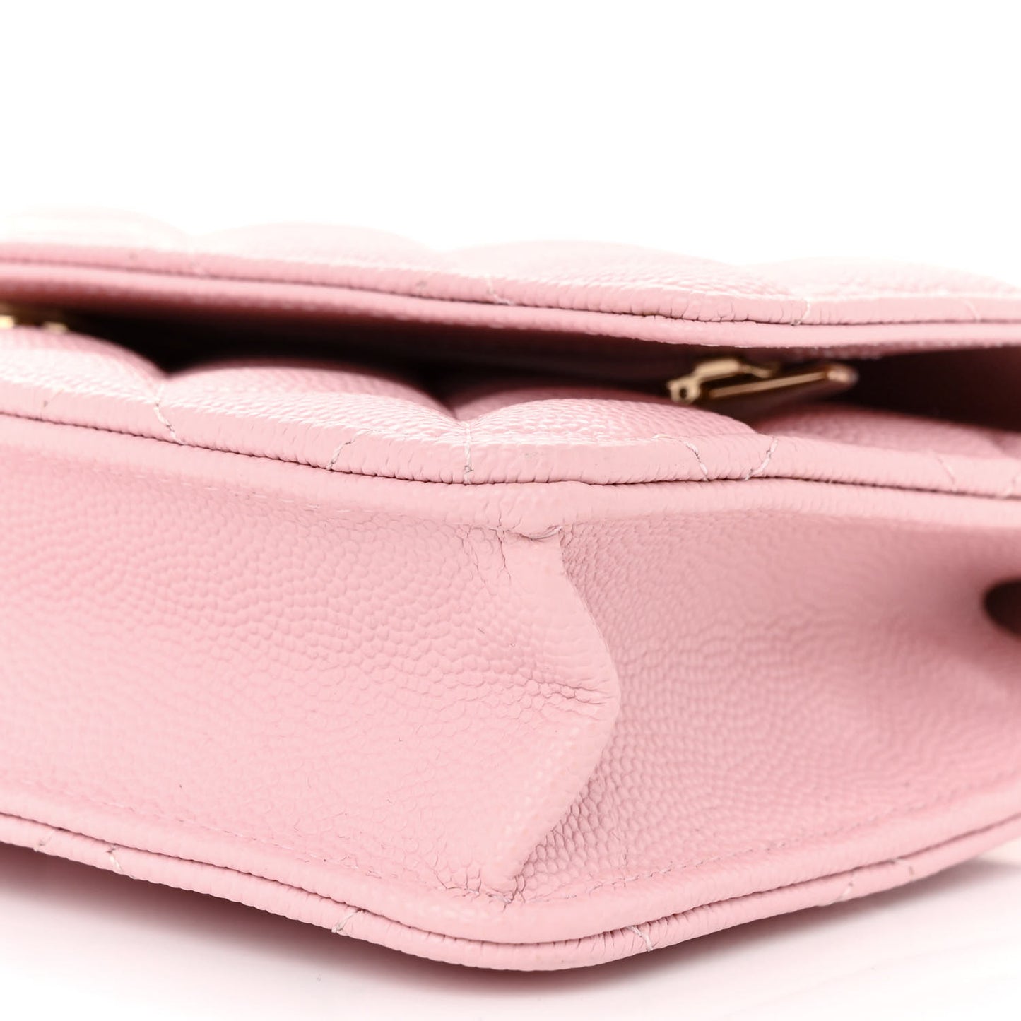 Caviar Quilted Wallet on Chain WOC Light Pink