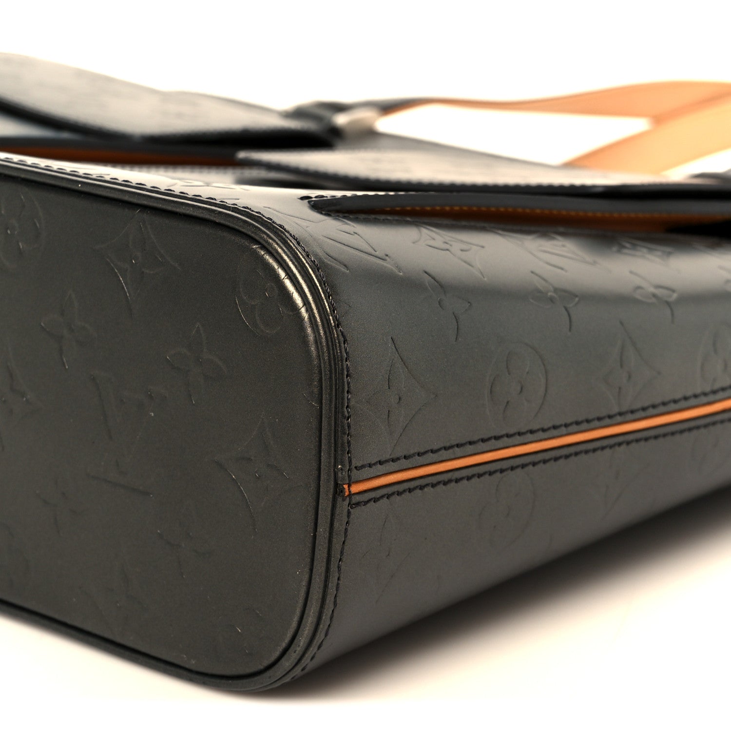 Louis Vuitton Mat Monogram Willwood Black 9 of 9
