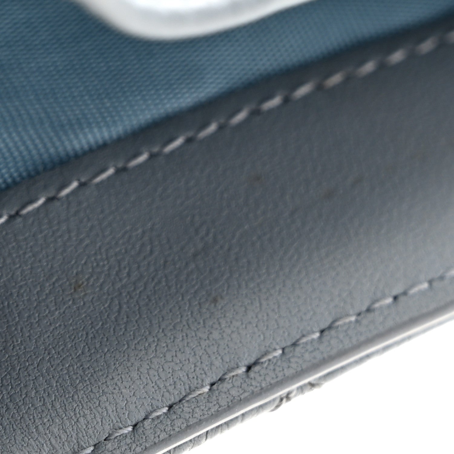 Christian Dior Grained Calfskin Supple Cannage Caro Scarlet Zipped Wallet Cloud Blue 10 of 11