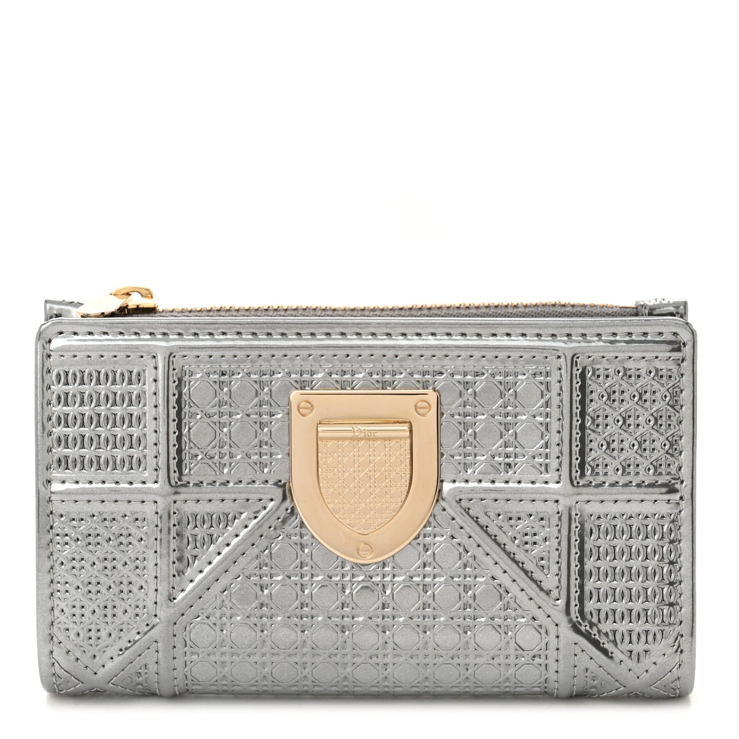 Metallic Patent Micro-Cannage Diorama Medium Wallet Silver
