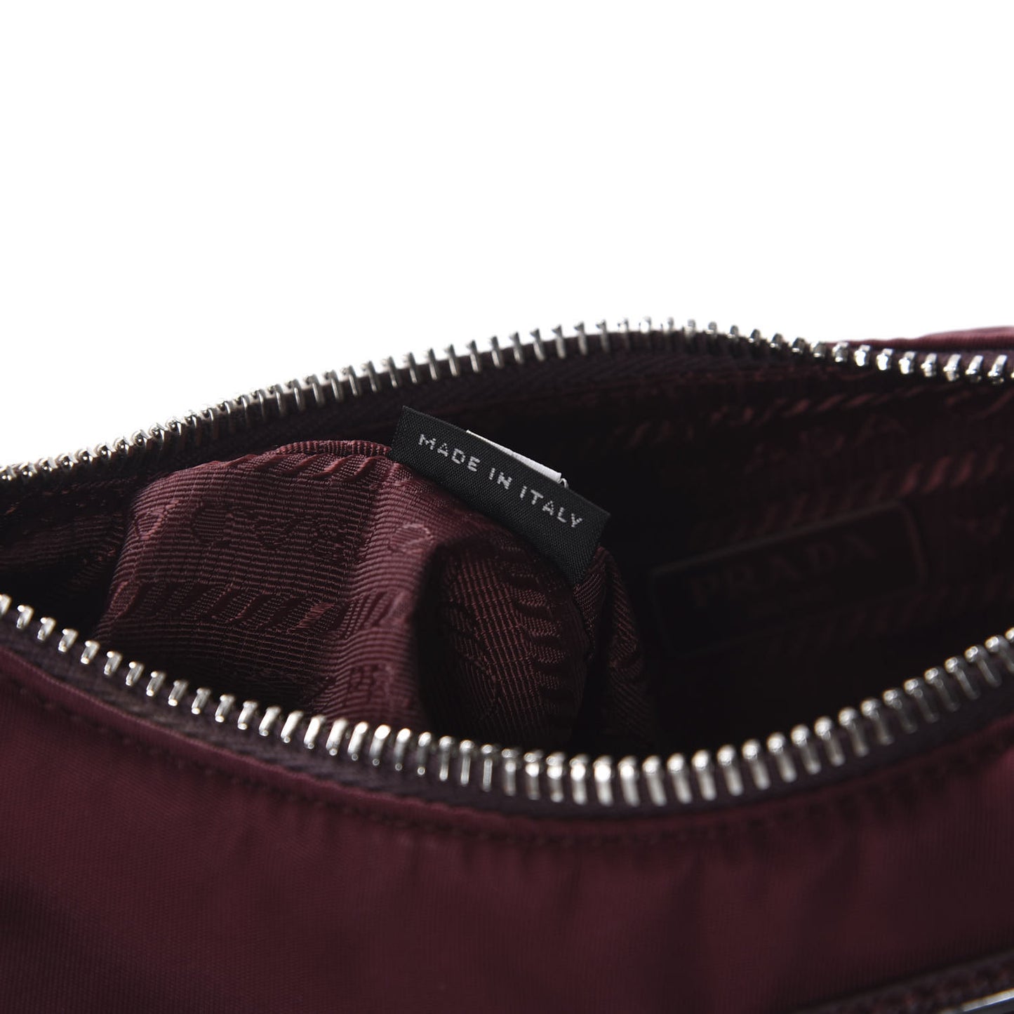 Tessuto Nylon Re-Edition 2005 Shoulder Bag Granato