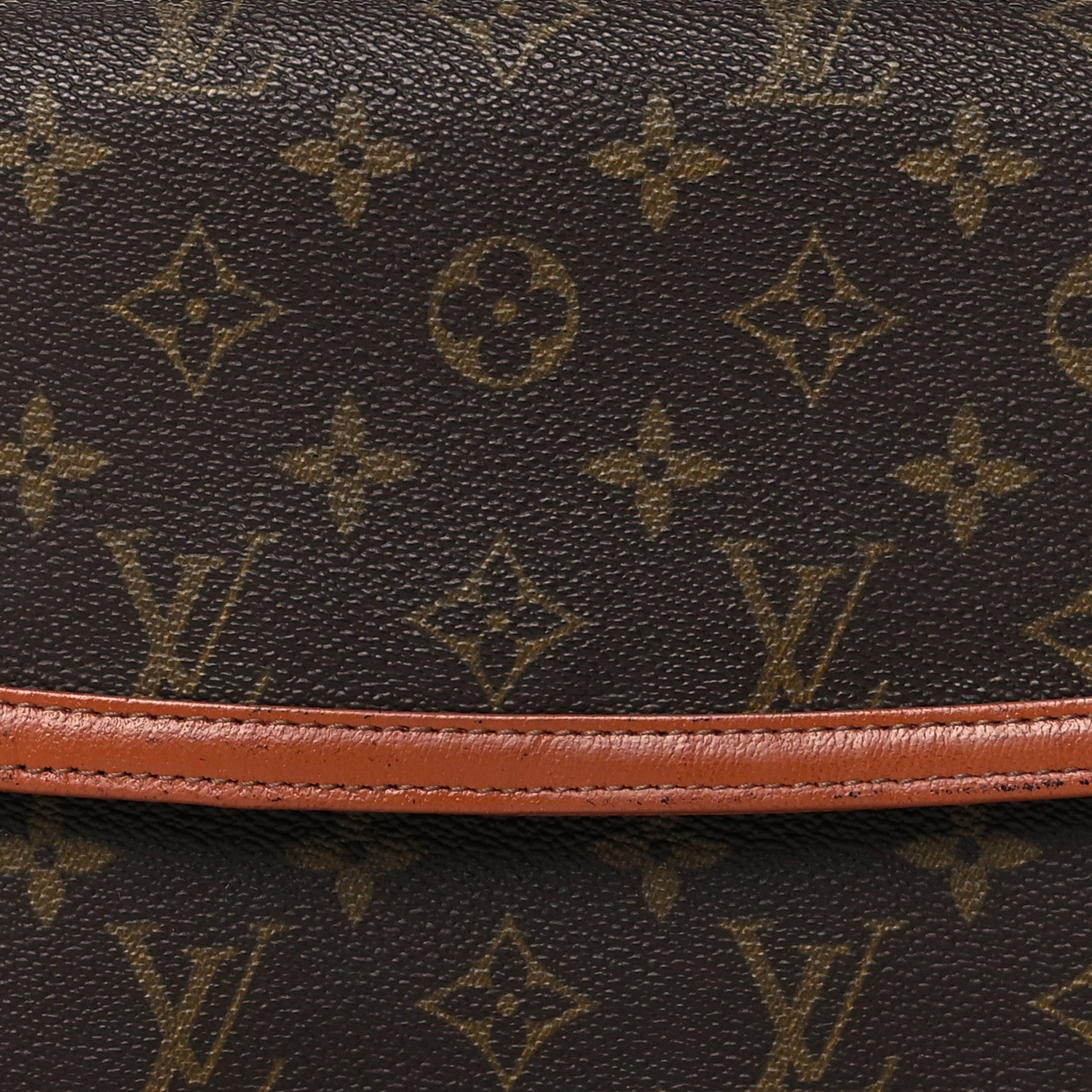 Louis Vuitton Monogram Pochette Dame 29 7 of 12