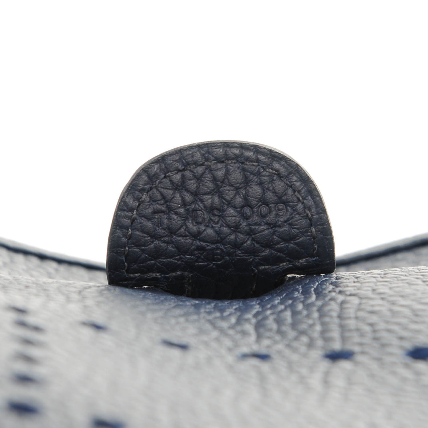 Hermes Taurillon Clemence Evelyne III PM Bleu Nuit 5 of 7