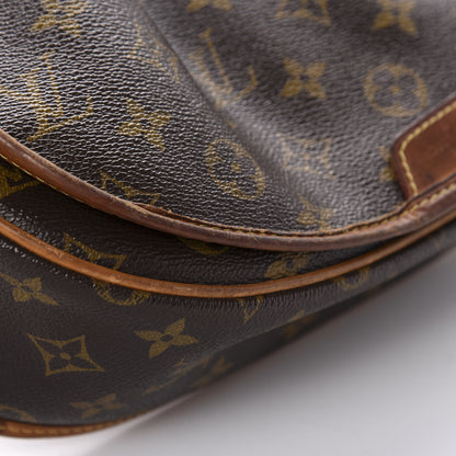 Louis Vuitton Monogram Menilmontant PM 14 of 15