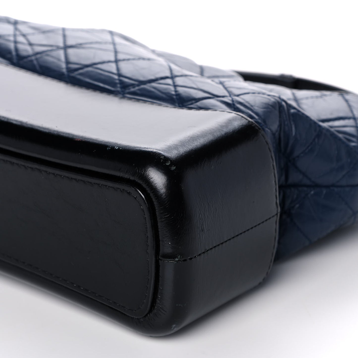 Aged Calfskin Quilted Medium Gabrielle Hobo Navy Black