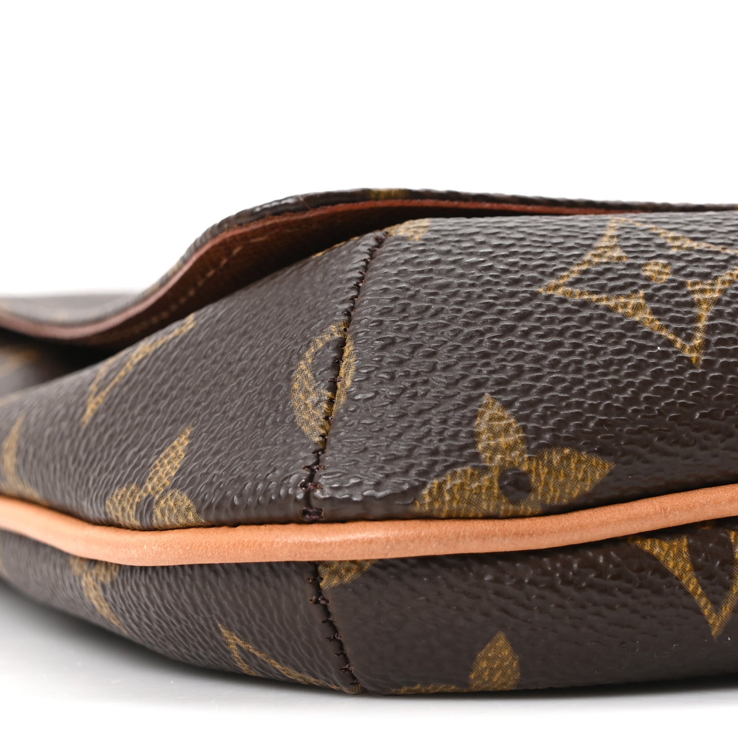Monogram Musette Tango