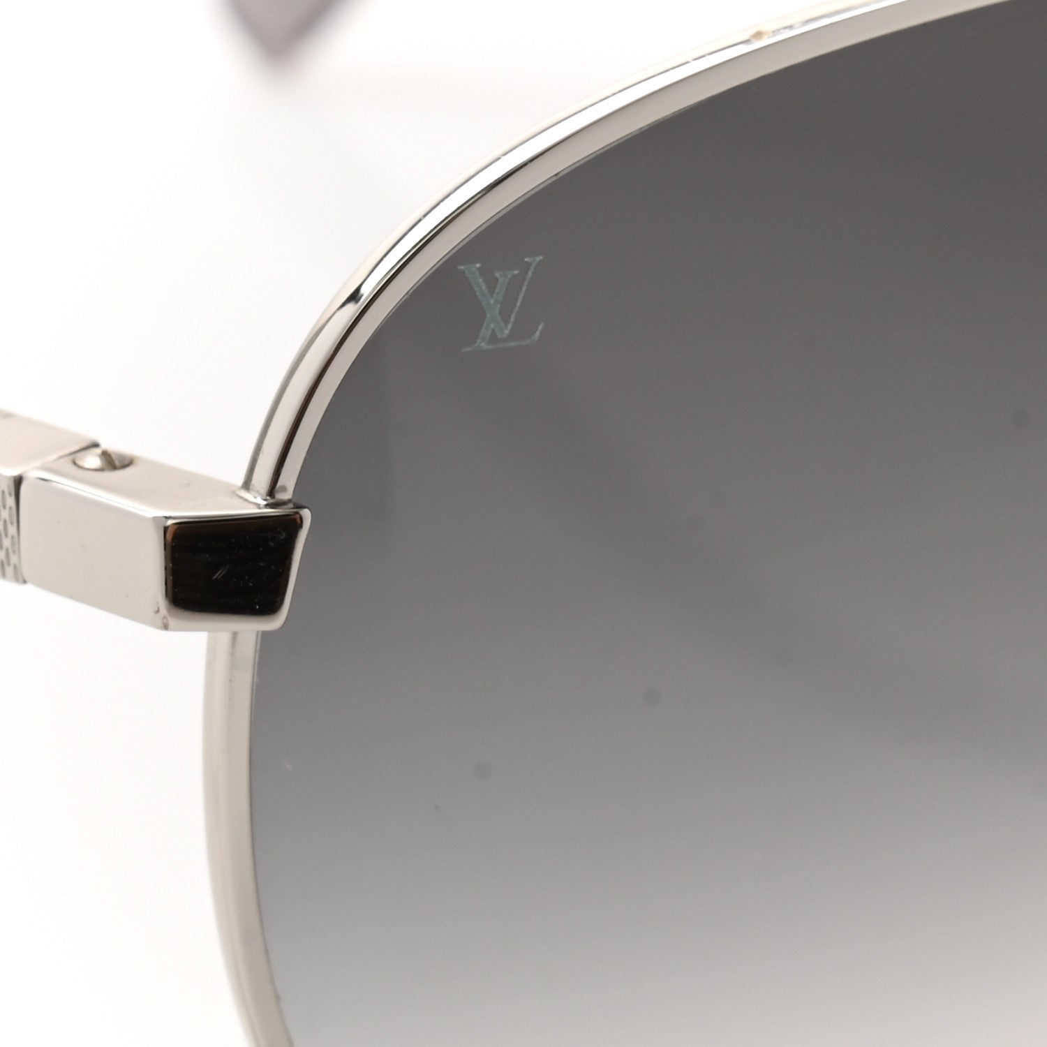 Louis Vuitton Metal Attitude Pilote Sunglasses Z0340U Azur 7 of 8
