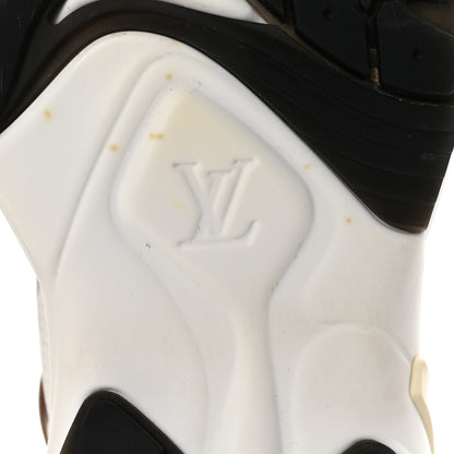 Louis Vuitton Monogram Calfskin Run 55 Sneakers 37 White 7 of 10
