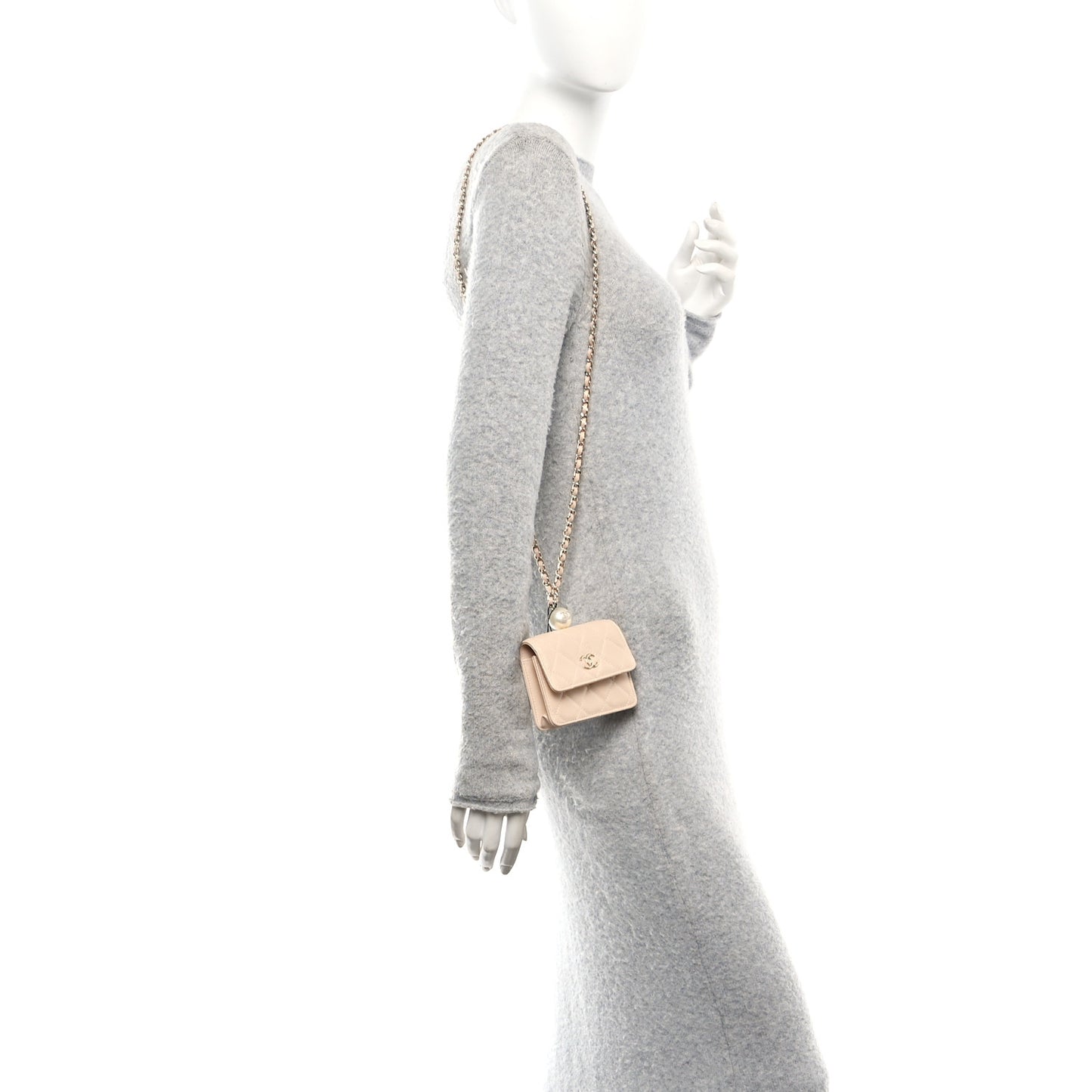 Iridescent Caviar Quilted Pearl Card Holder On Chain Beige