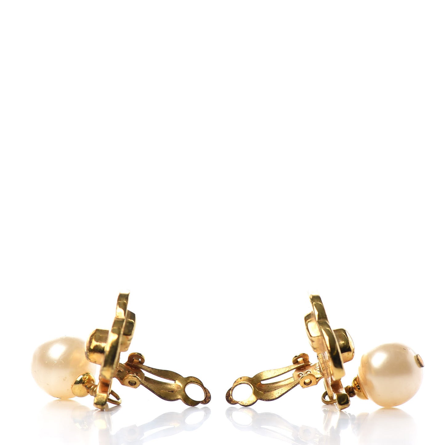 Pearl CC Turnlock Drop Clip On Earrings Gold