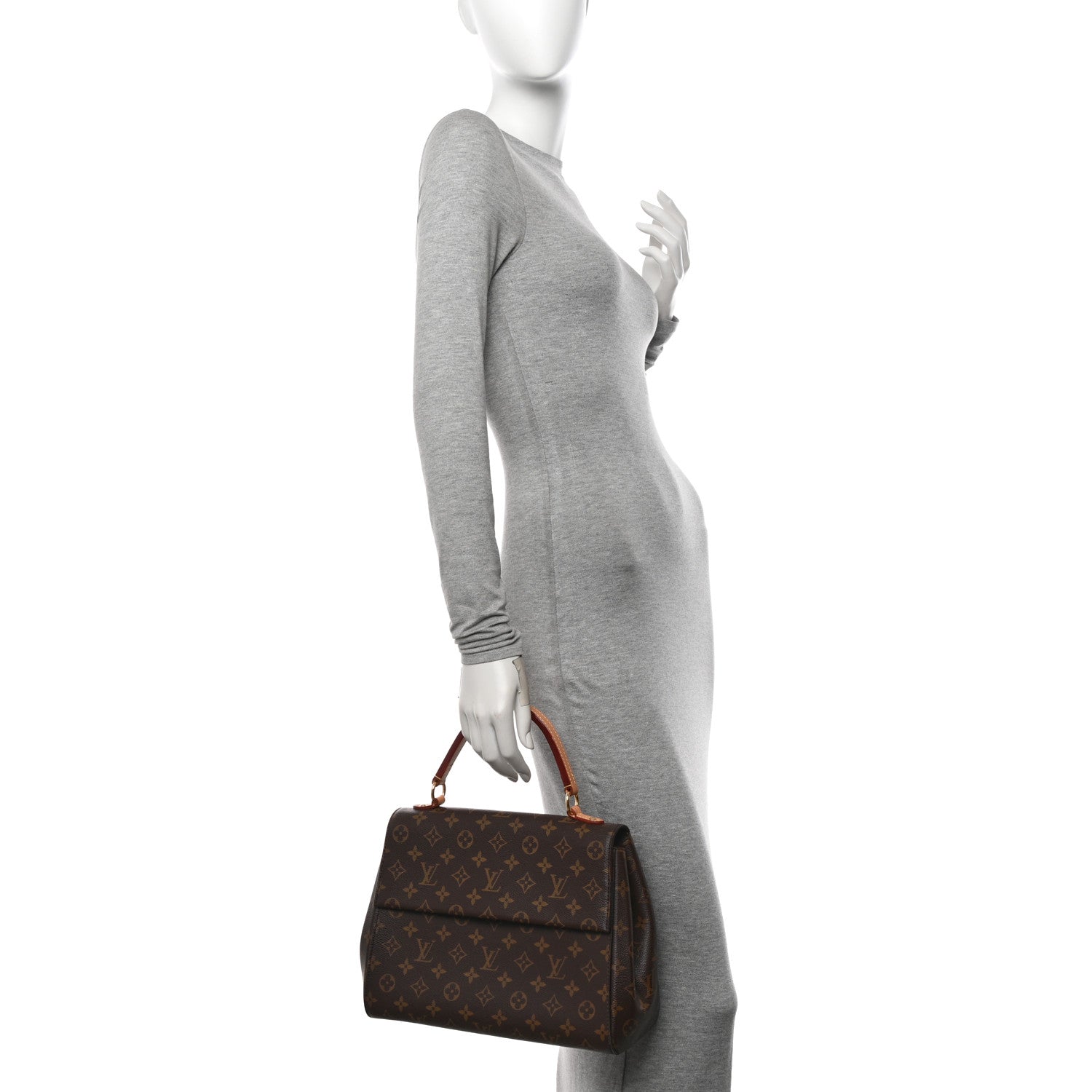 Louis Vuitton Monogram Cluny MM 2 of 10