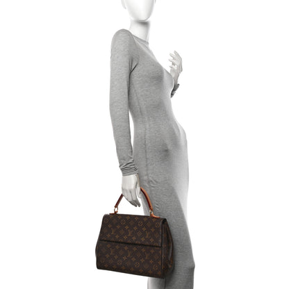 Louis Vuitton Monogram Cluny MM 2 of 10