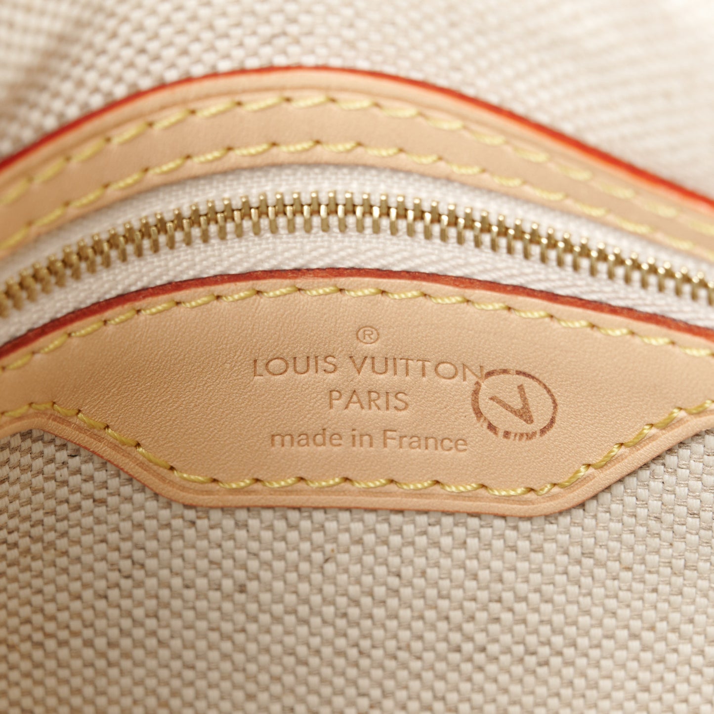 Monogram Hotel Labels Speedy Bandouliere 30
