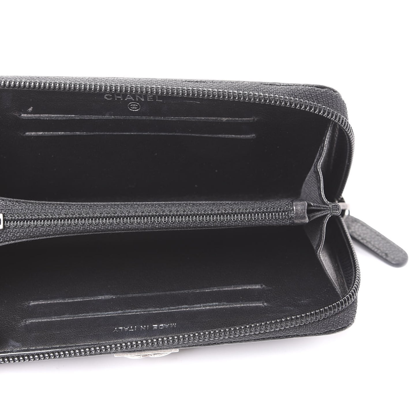 Caviar Quilted Small Boy Zip Around Wallet Black