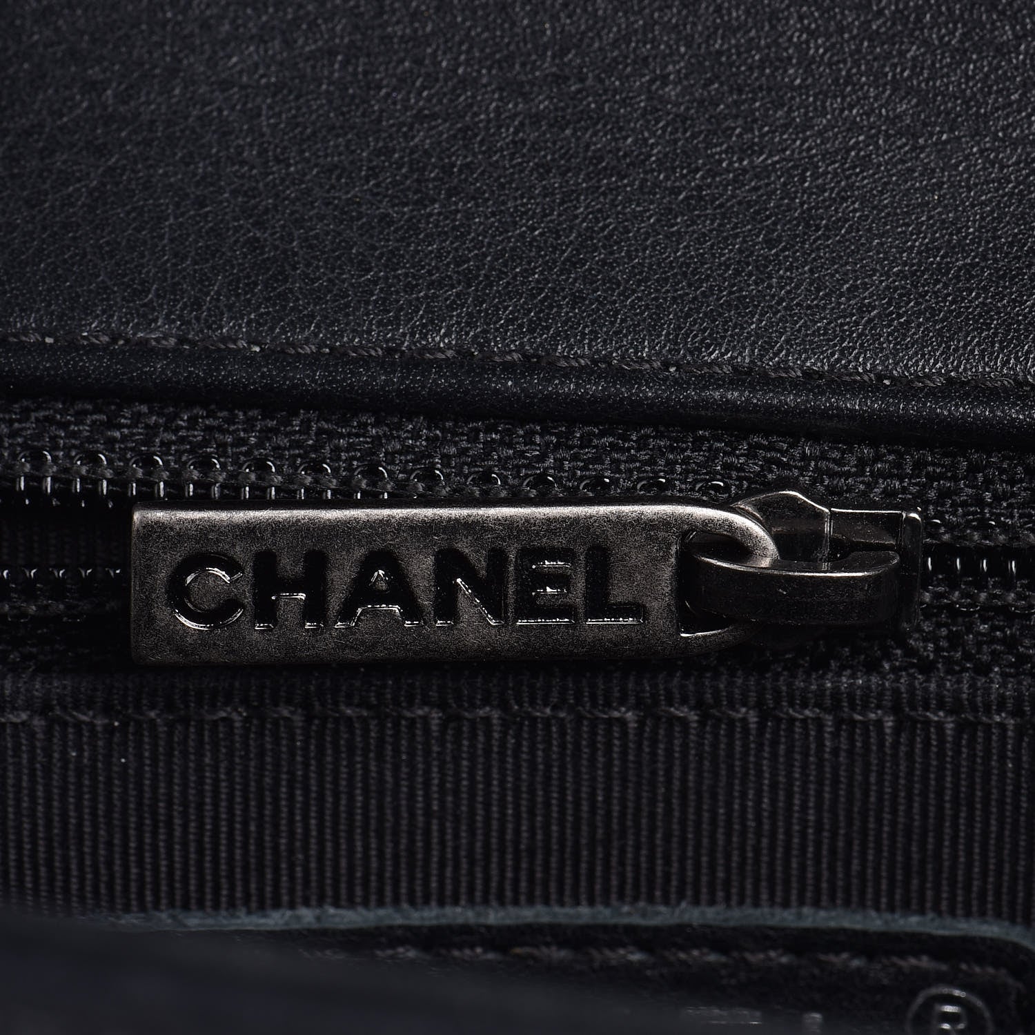 Chanel Lambskin Quilted New Medium Boy Flap Black 13 of 14