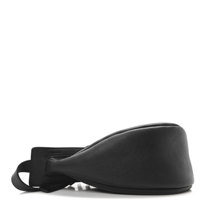The Row Grained Calfskin Small Slouchy Banana Bag Black 4 of 9