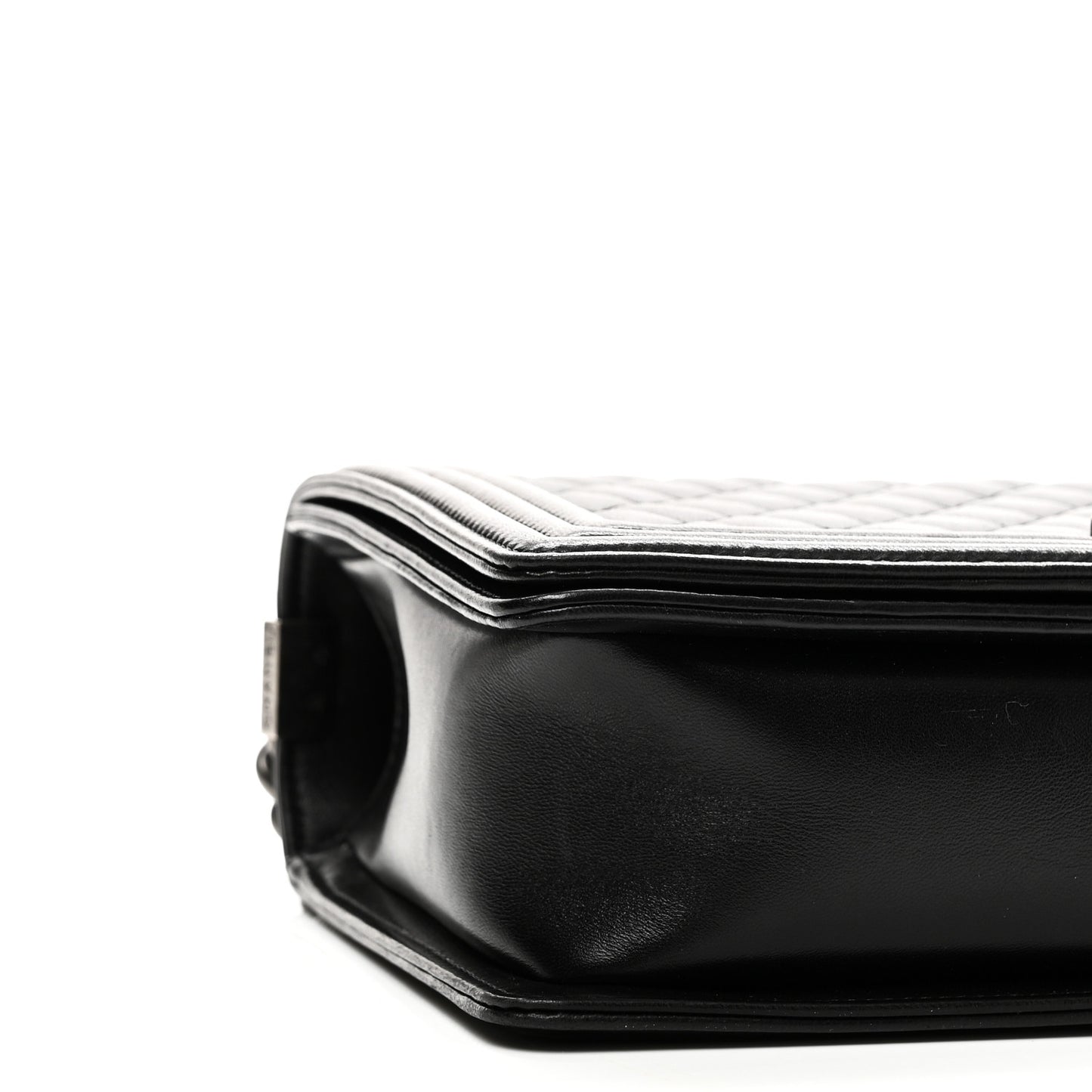 Lambskin Quilted New Medium Boy Flap Black