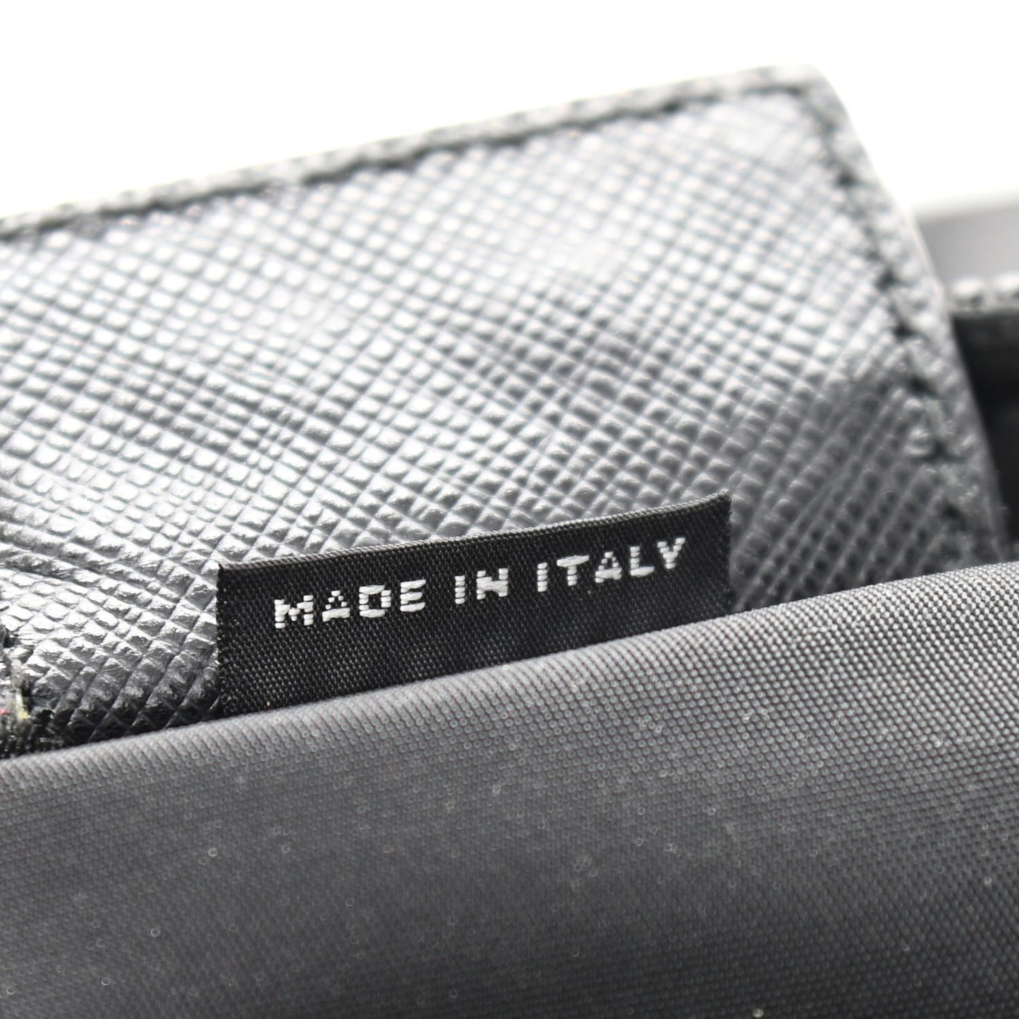 Tessuto Nylon Saffiano Flat Messenger Bag Black