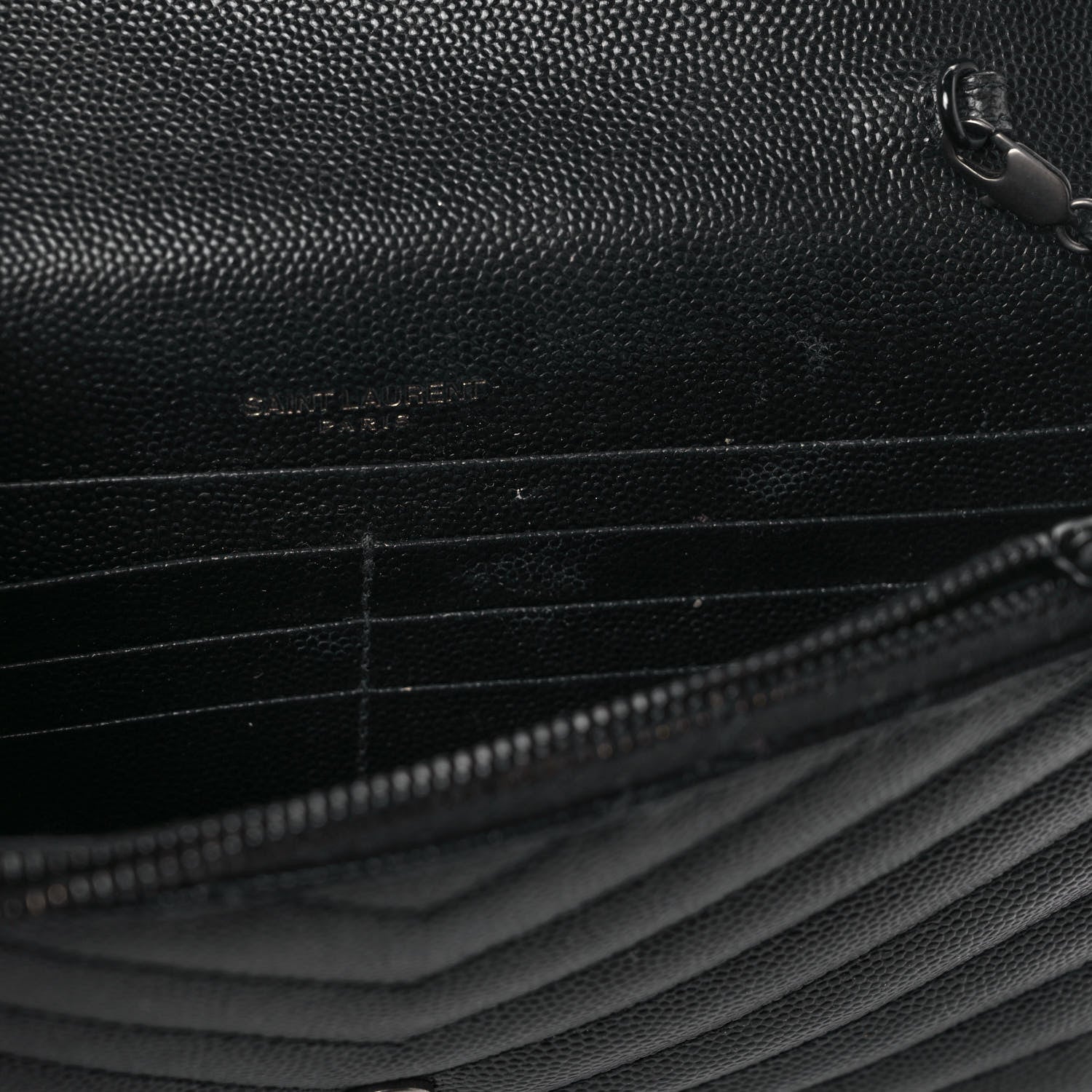 Saint Laurent Grain De Poudre Matelasse Chevron Monogram Monochrome Envelope Chain Wallet Black 9 of 9