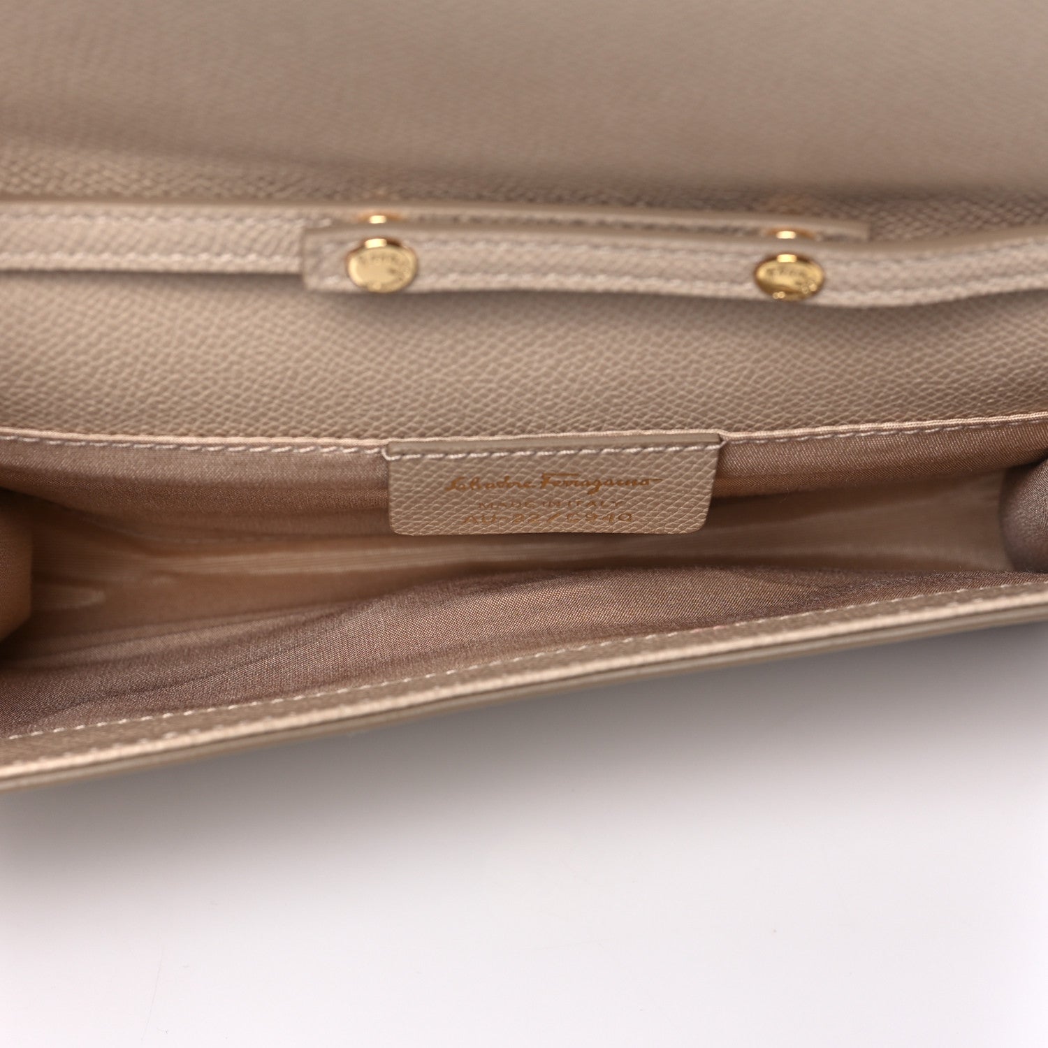 Salvatore Ferragamo Hammered Calfskin Vara Bow Minibag Beige 4 of 7