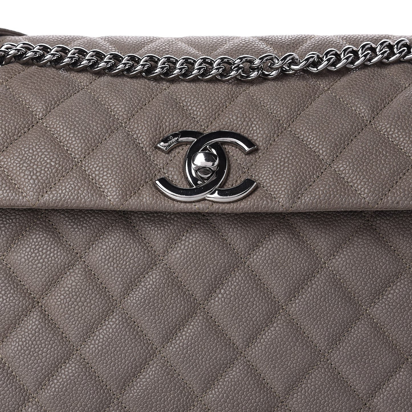 Iridescent Caviar Medium Lady Pearly Flap Khaki