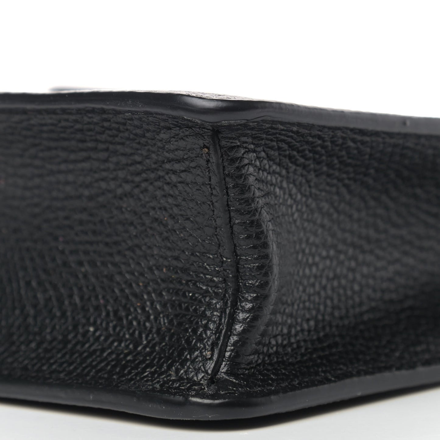 Grained Calfskin VSling Pouch Black