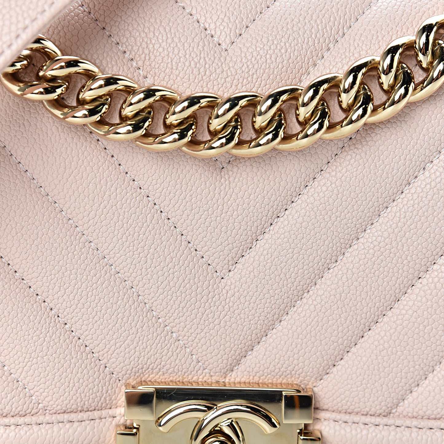 Caviar Chevron Quilted Medium Boy Flap Nude