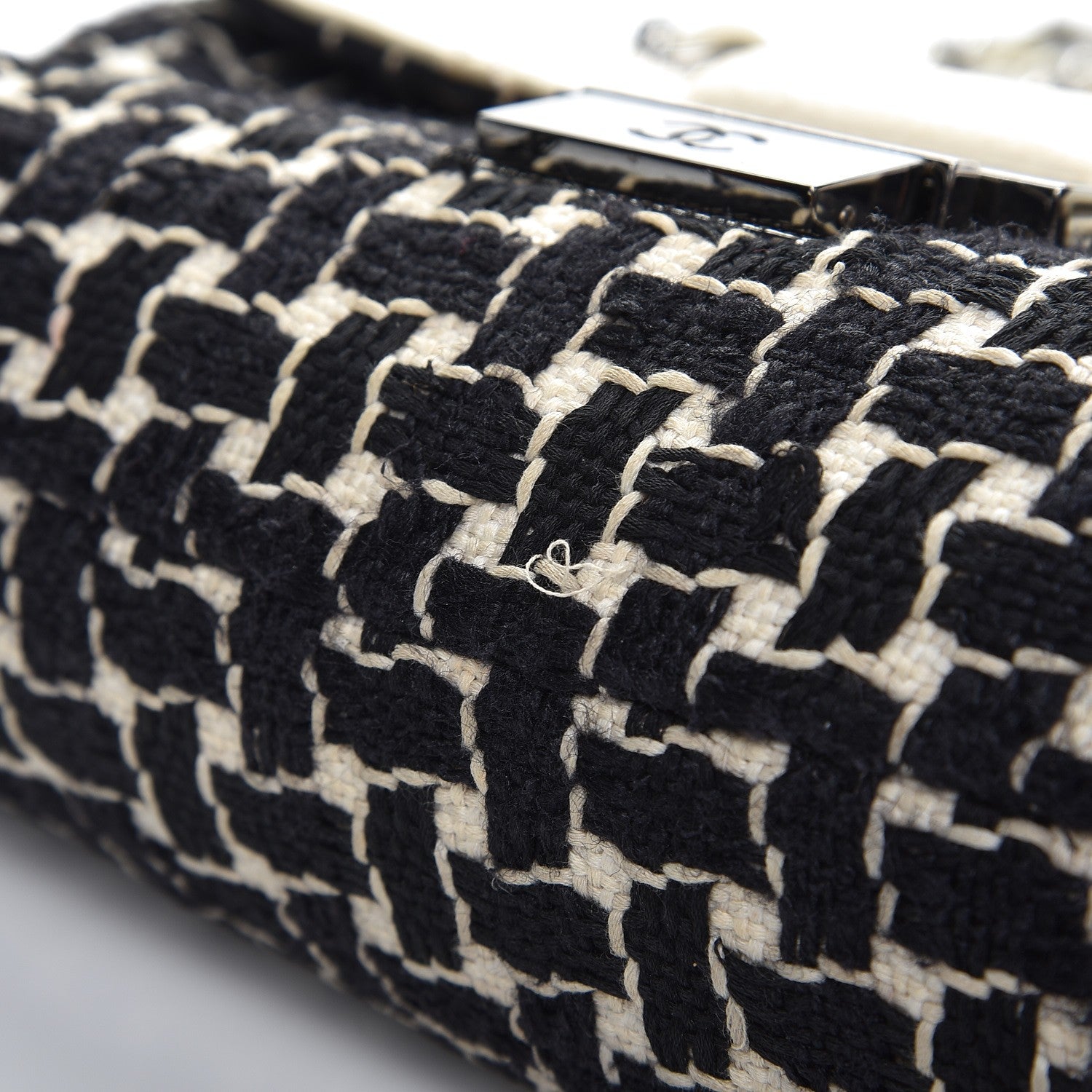Chanel Tweed Calfskin Woven Single Flap Black Beige 12 of 12