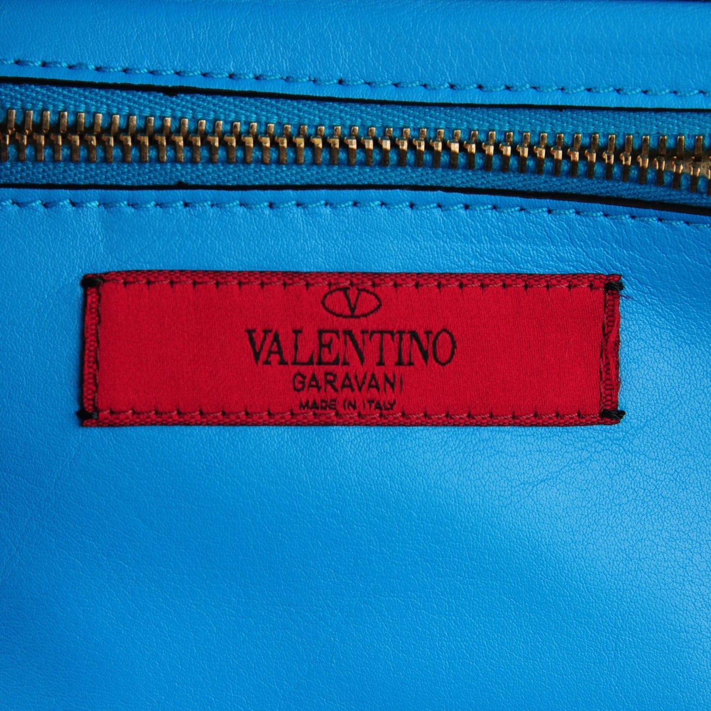 Vitello Small Rockstud Tote Parrot