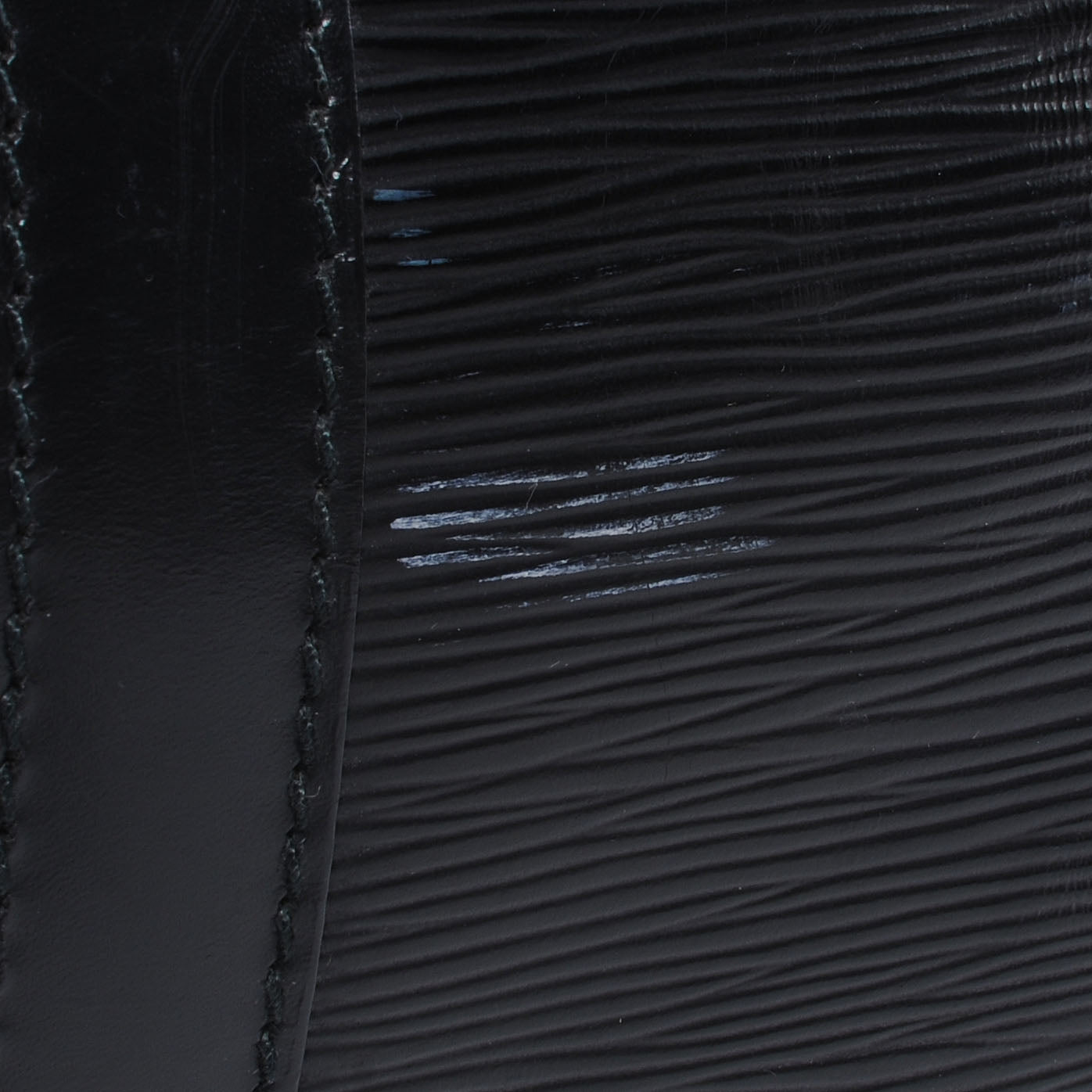 Louis Vuitton Epi Keepall 50 Black 9 of 10