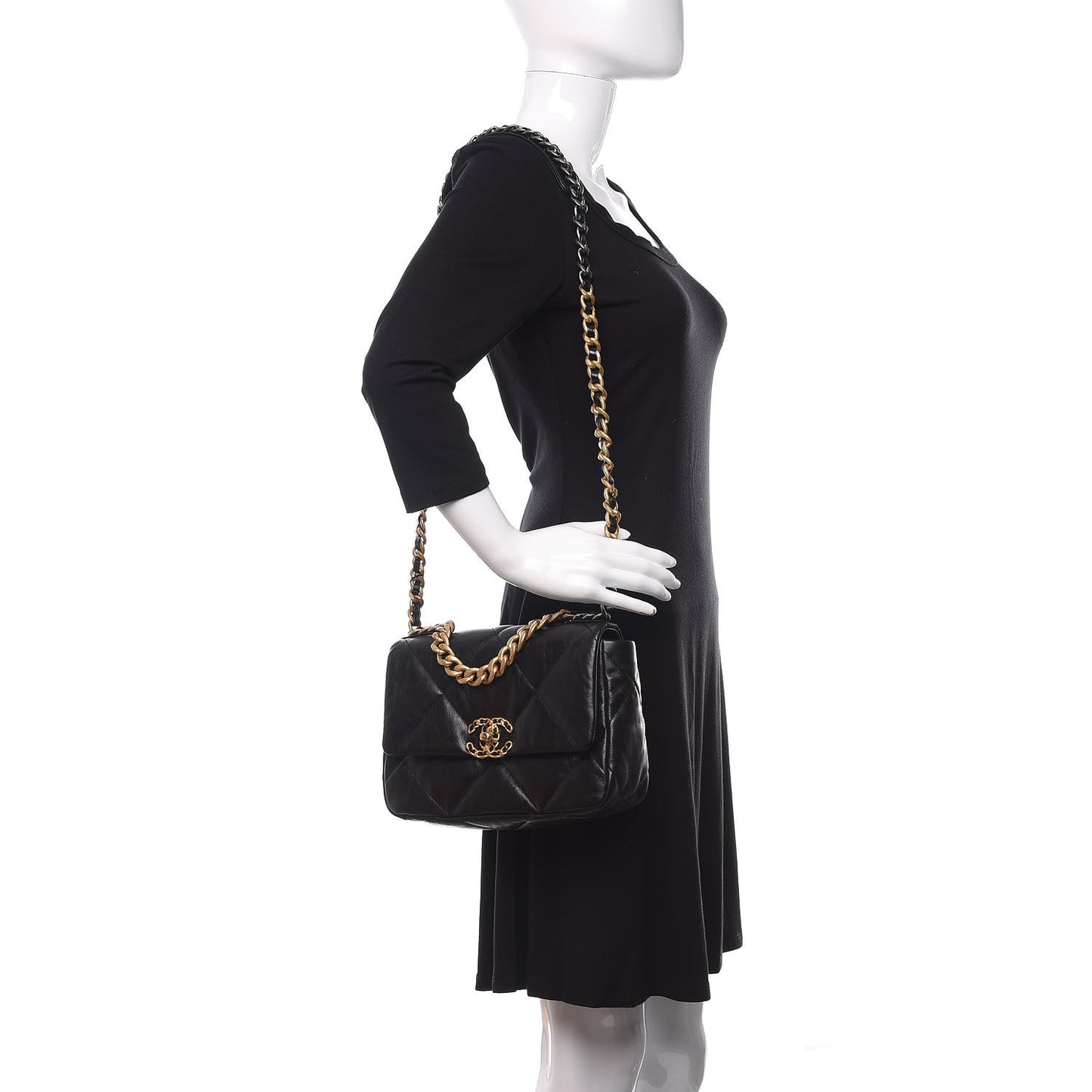 Goatskin Quilted Medium 19 Flap Black