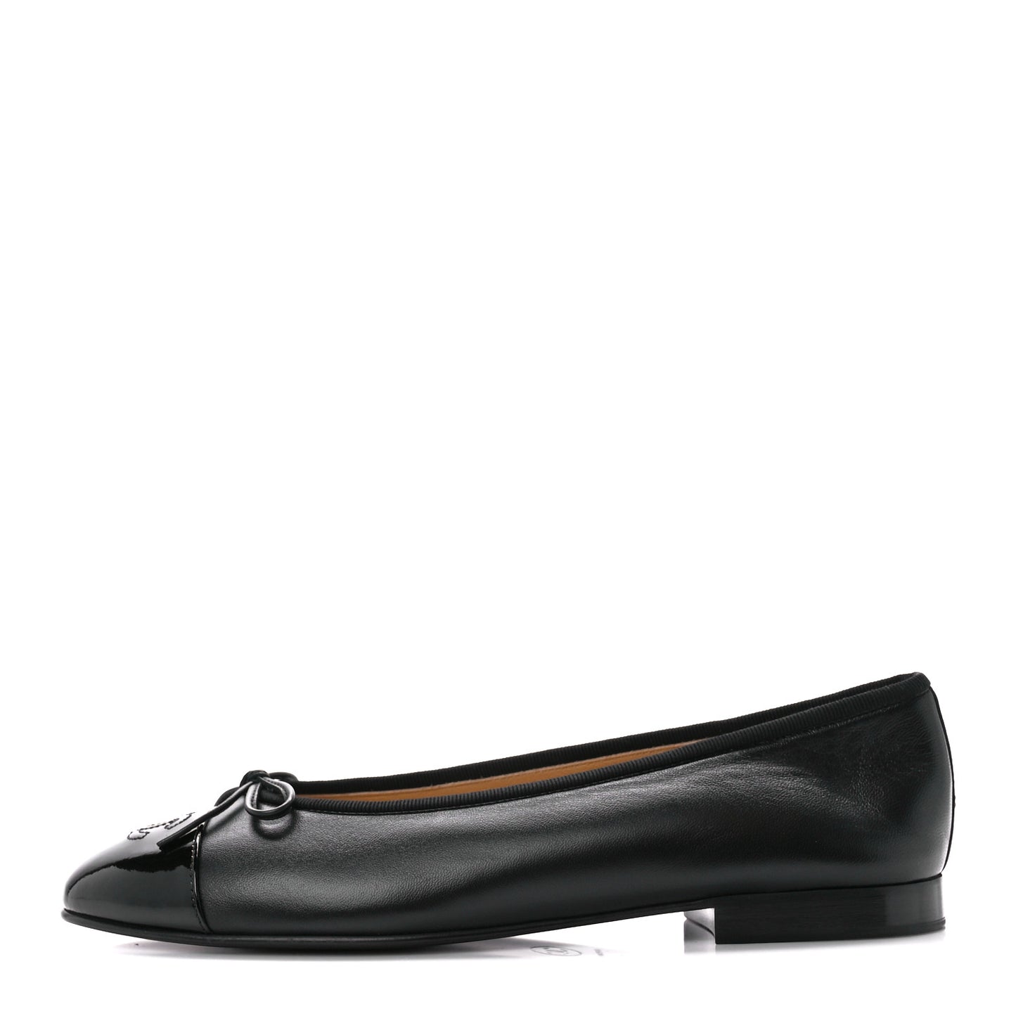 Lambskin Patent CC Cap Toe Ballerina Flats 39 Black