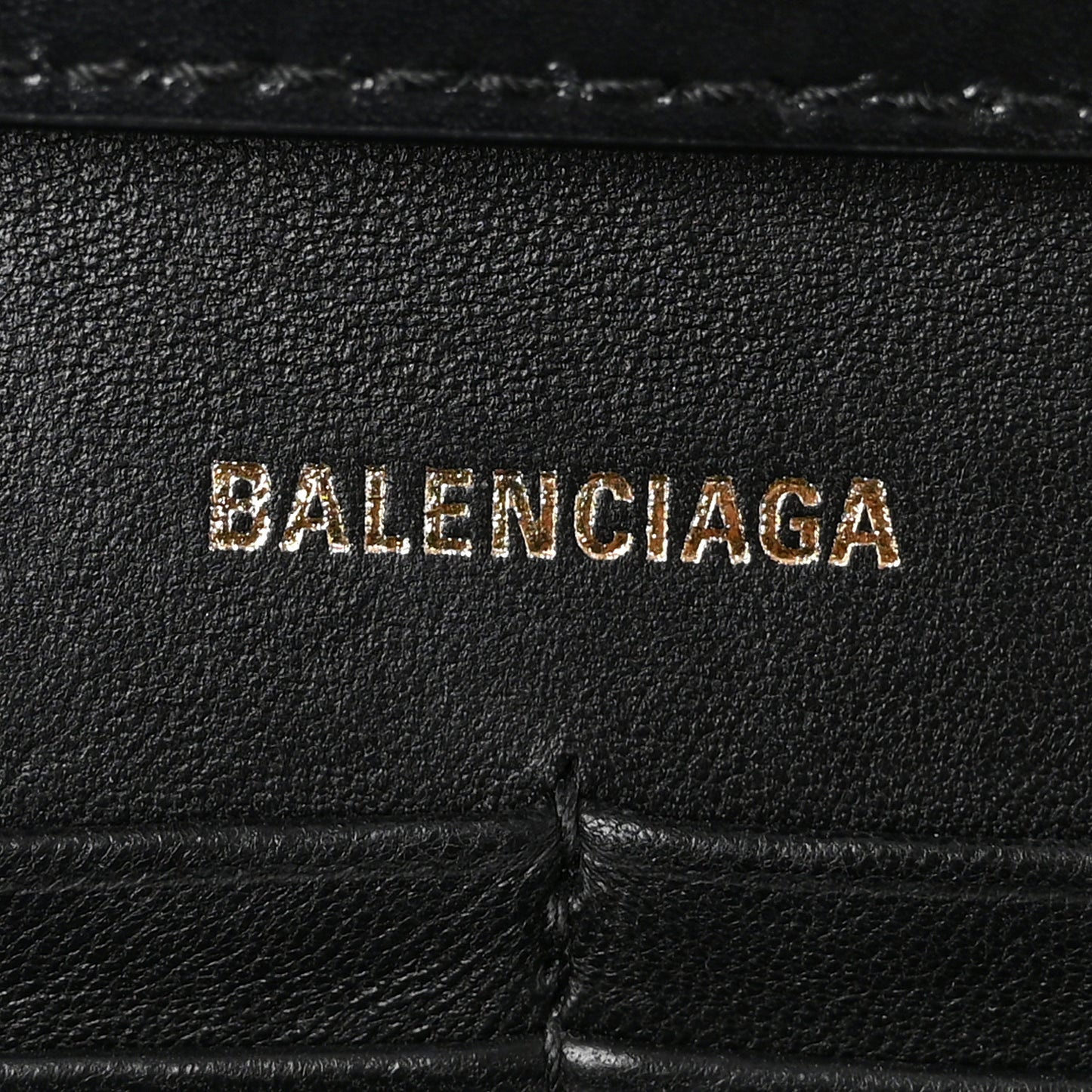 Shiny Box Calfskin Hourglass Chain Bag Black