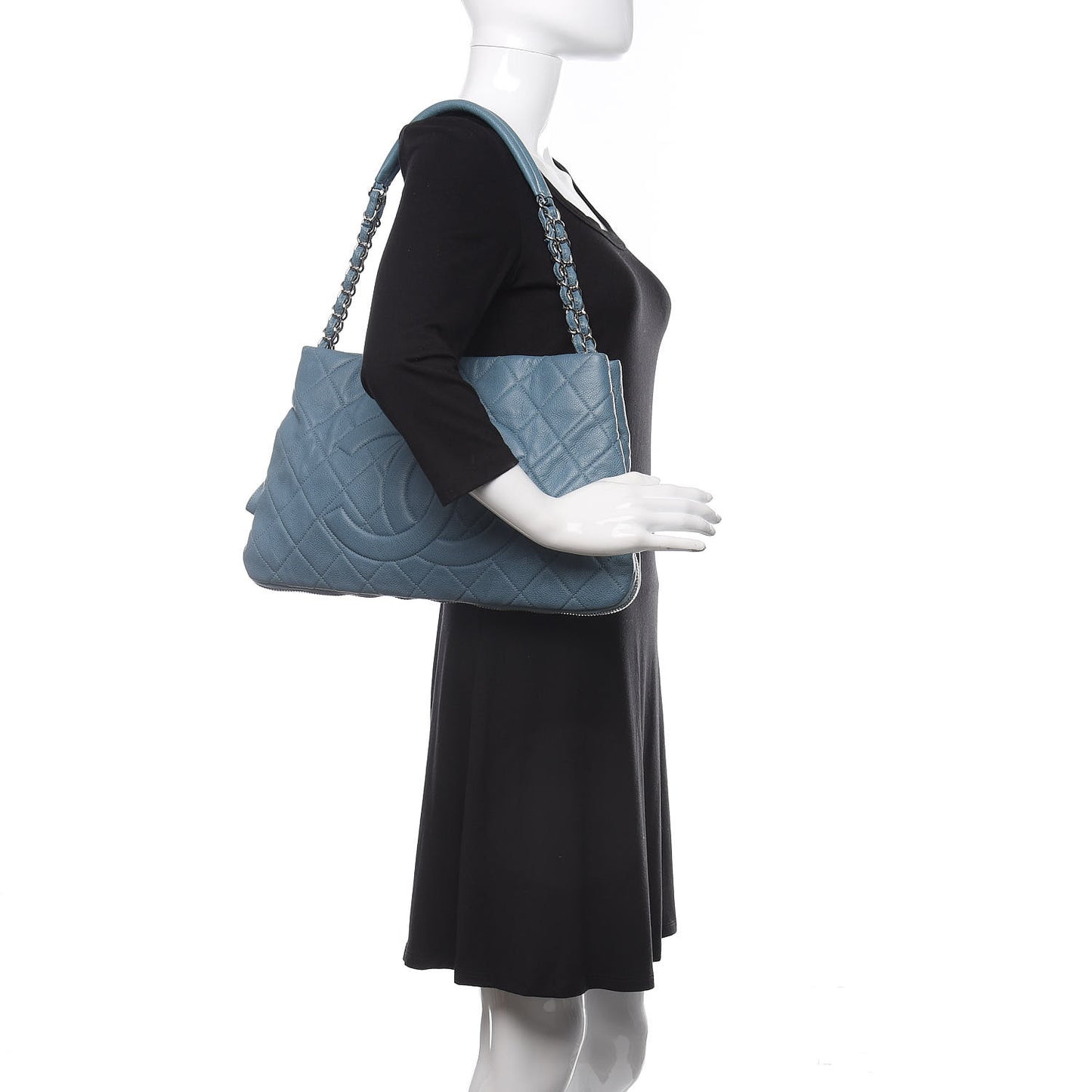 Caviar Quilted Expandable Zip Shoulder Bag Blue