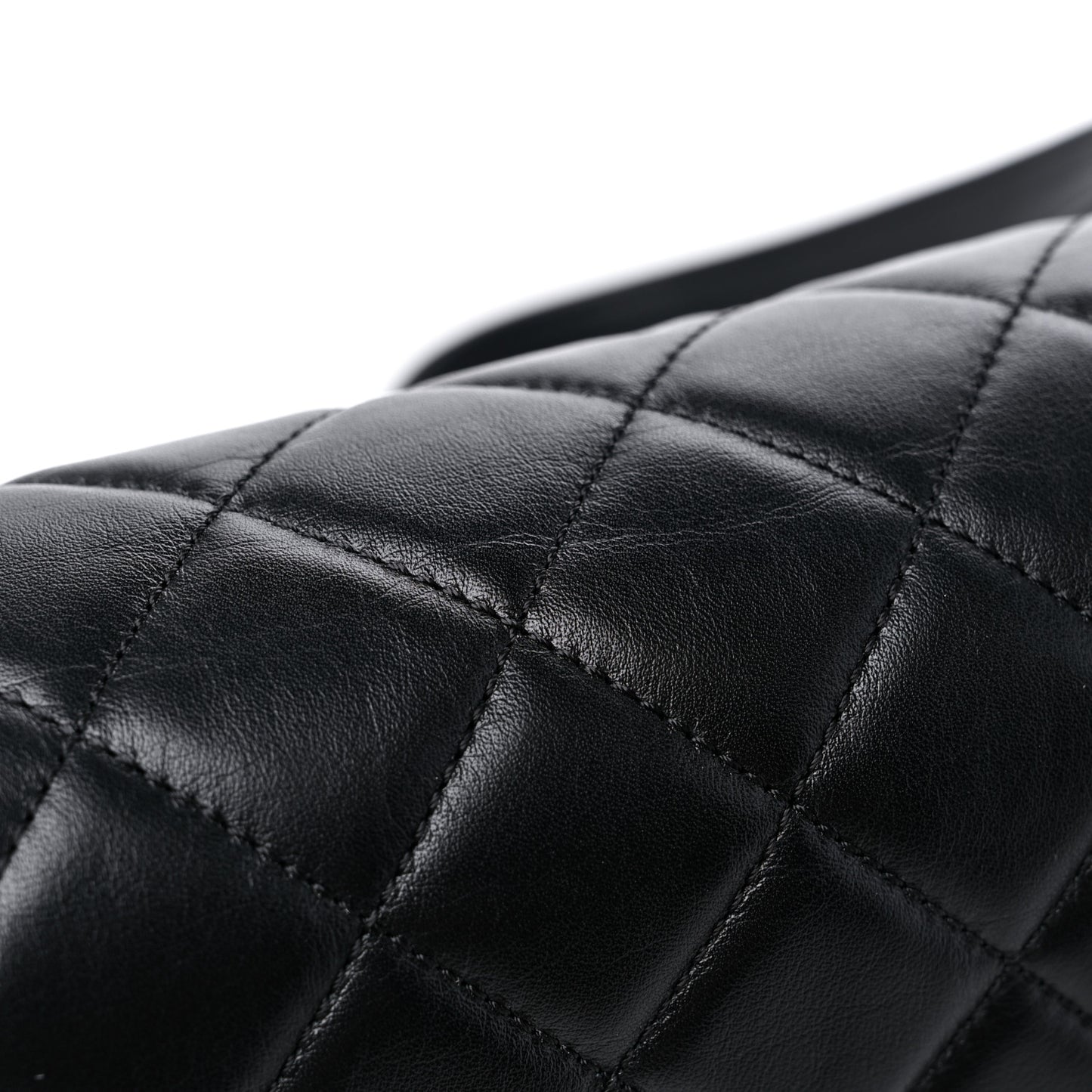 Calfskin Quilted Medium Boy Flap Black