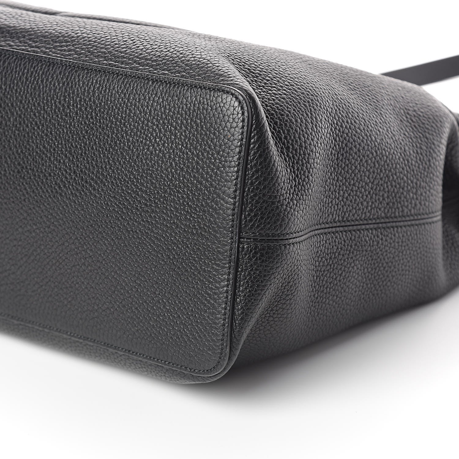 Gucci Pebbled Calfskin Large Soho Hobo Black 9 of 9