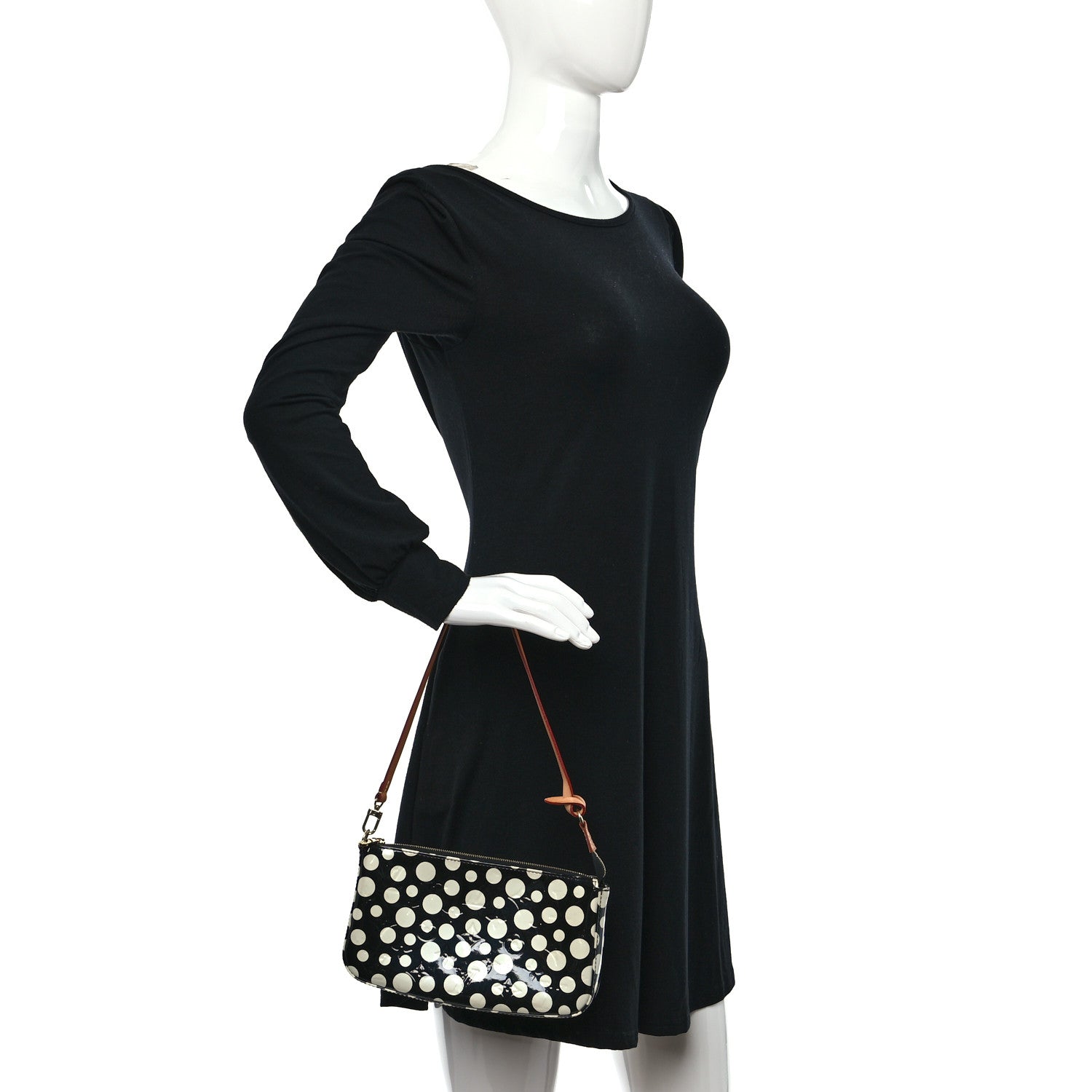 Louis Vuitton Vernis Kusama Infinity Dots Pochette Accessories Black 2 of 9