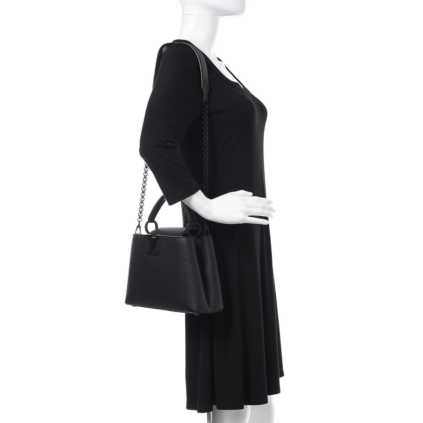 Taurillon Capucines BB Matte Black