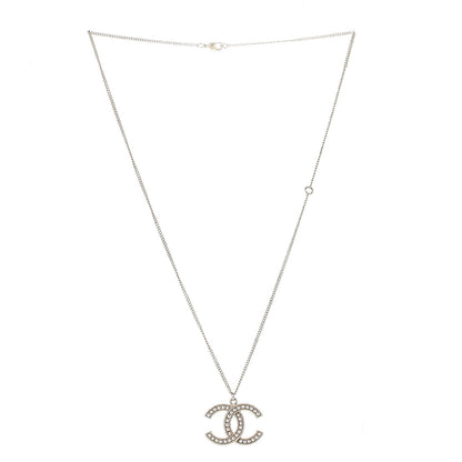 Chanel Pearl CC Pendant Necklace Gold 3 of 6